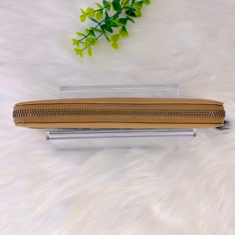 Fendi Zucca Zippy‎ Wallet
